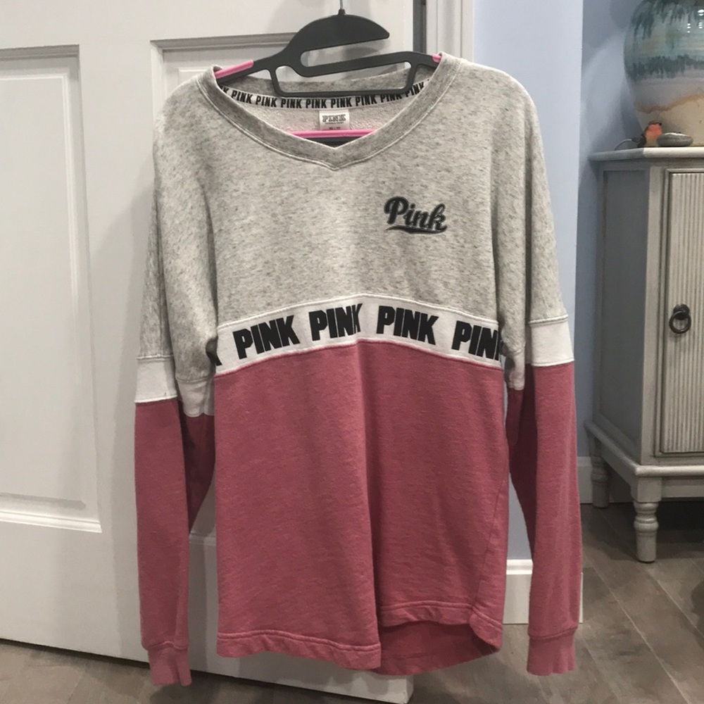 PINK v-neck sweatshirt